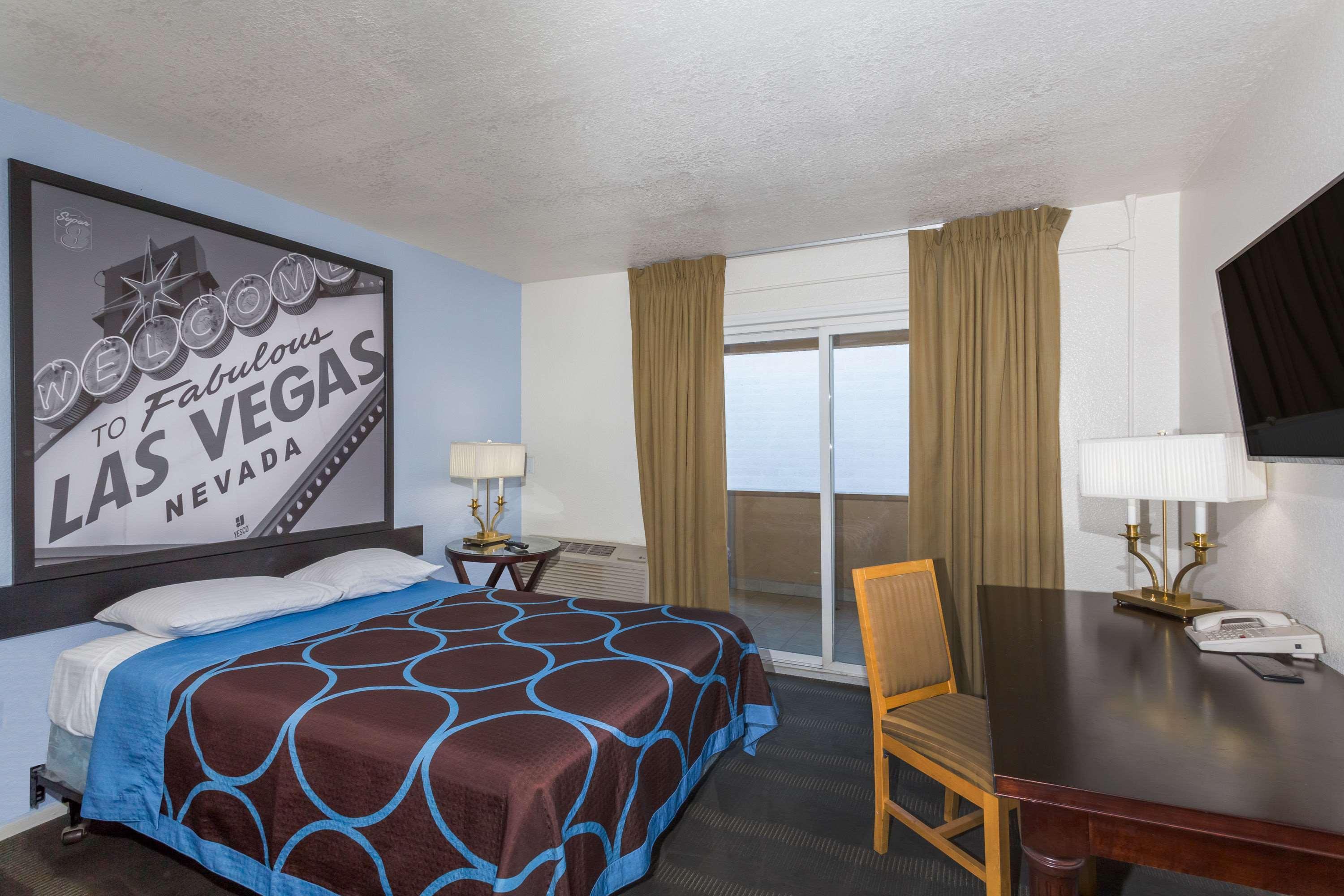Super 8 By Wyndham Las Vegas North Strip/Fremont St. Area Ngoại thất bức ảnh