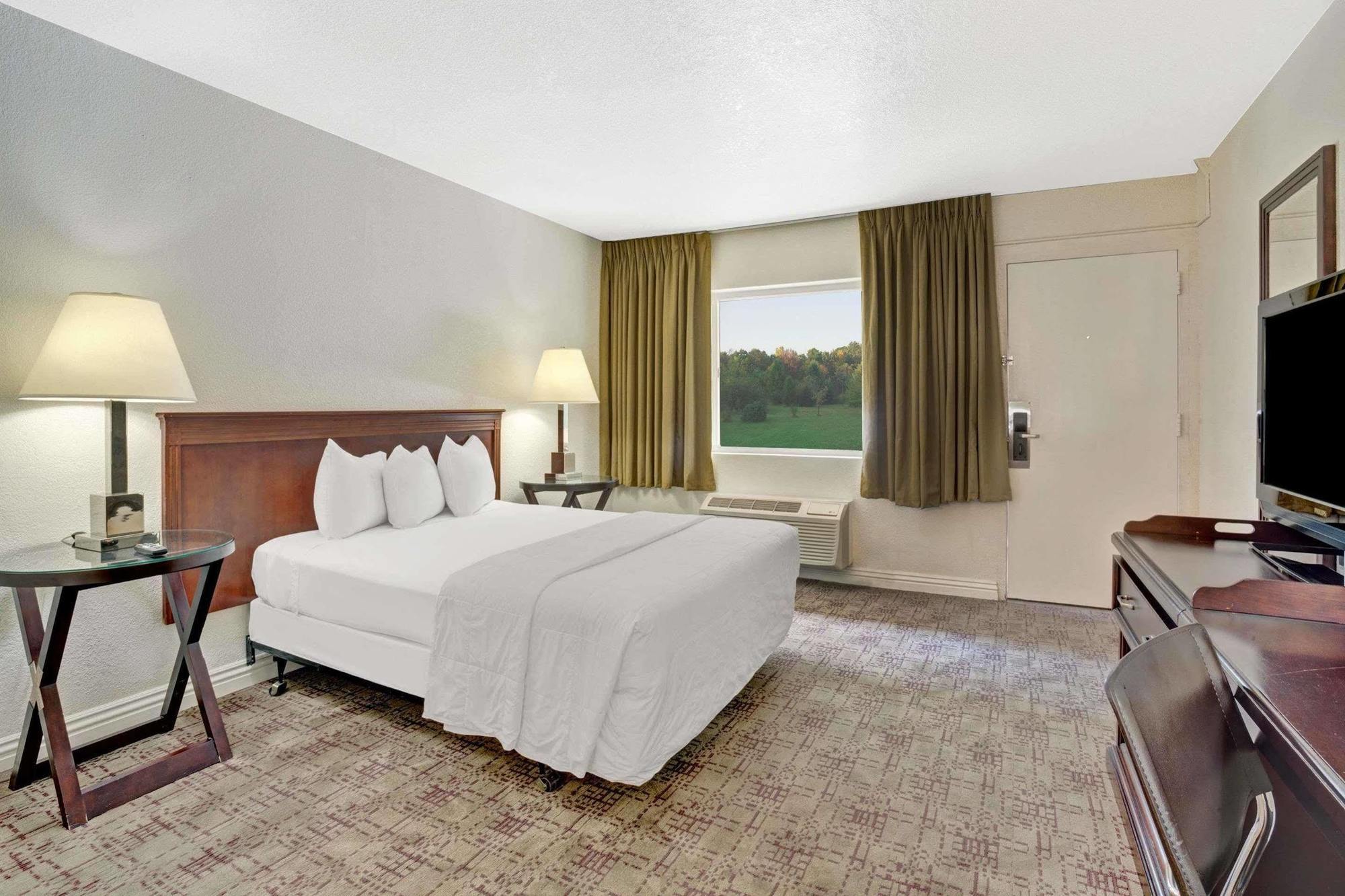 Super 8 By Wyndham Las Vegas North Strip/Fremont St. Area Ngoại thất bức ảnh